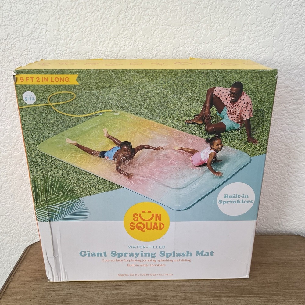 Sun Squad Outdoor Water Filled Giant Spraying Splash Mat 9ft Long New Open Box